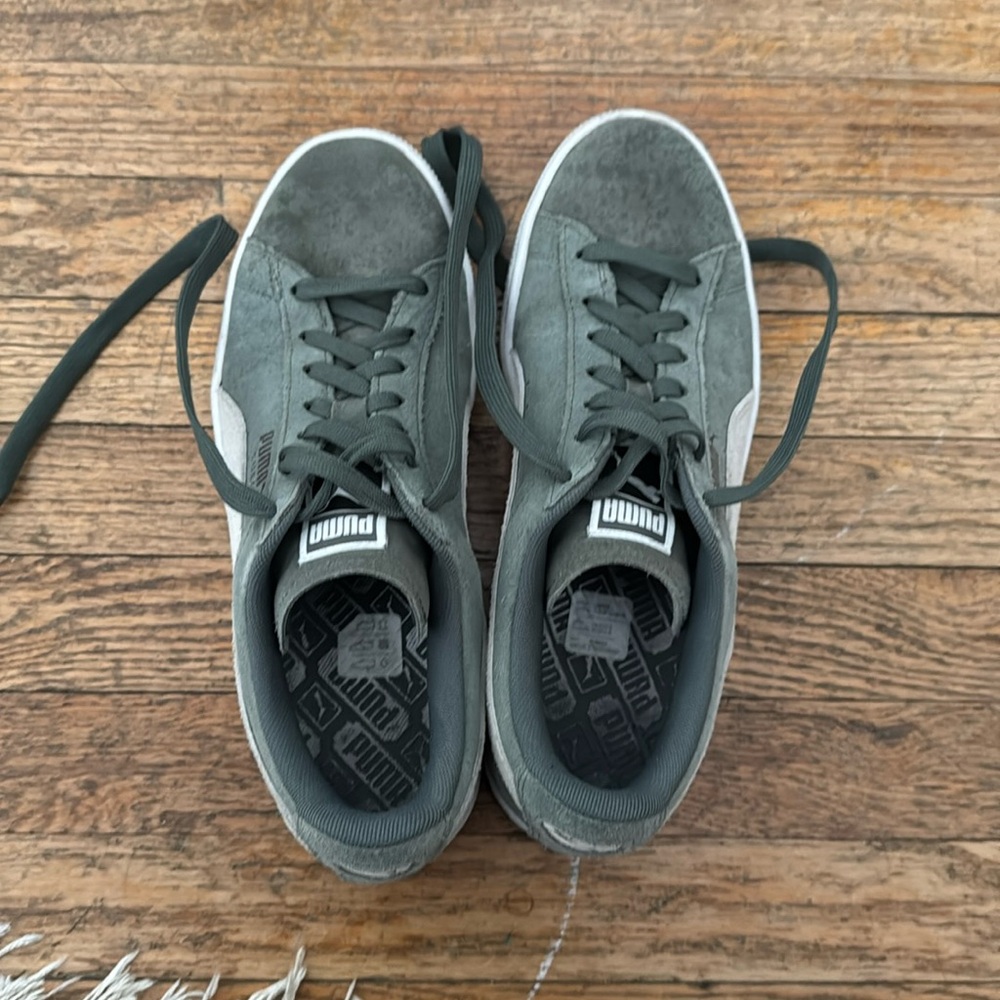 Green suede Puma sneakers